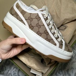Authentic Gucci shoes
